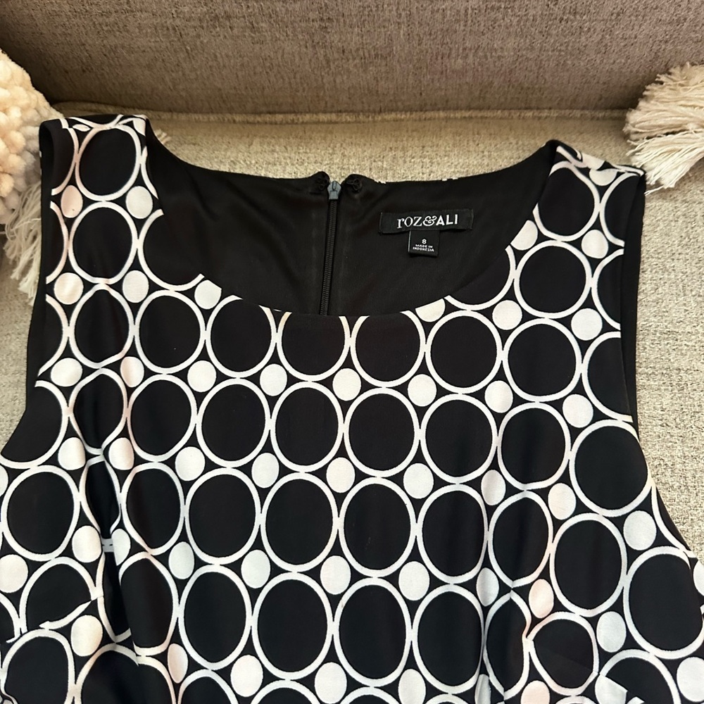 Black & White Polka Dot Dress - Picture 5 of 9